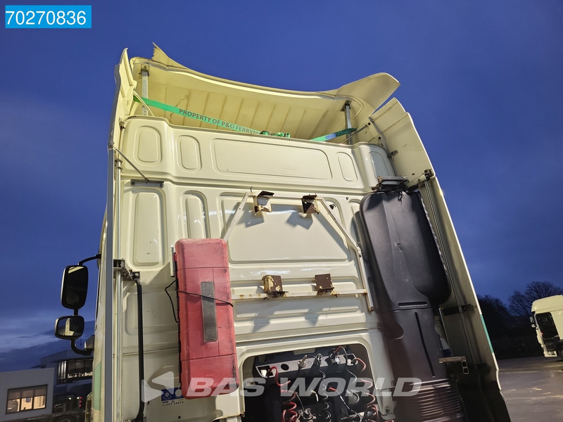 DAF XF 440 XF 4X2 SC Mega Hebesattel Euro 6 - Tracteur routier: photos 3 DAF XF 440 XF 4X2 SC Mega Hebesattel Euro 6 - Tracteur routier: photos 3