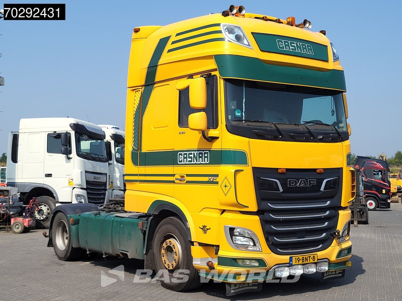 DAF XF 530 4X2 BROKEN ENGINE! NL-Truck Retarder Standairco 2xTanks ACC Euro 6 - Tracteur routier: photos 3 DAF XF 530 4X2 BROKEN ENGINE! NL-Truck Retarder Standairco 2xTanks ACC Euro 6 - Tracteur routier: photos 3