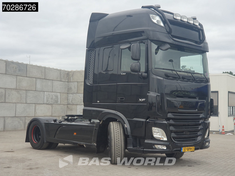 DAF XF 530 4X2 NL-Truck APK '26 Retarder 2x Tanks Hydraulik Standklima - Tracteur routier: photos 3 DAF XF 530 4X2 NL-Truck APK '26 Retarder 2x Tanks Hydraulik Standklima - Tracteur routier: photos 3