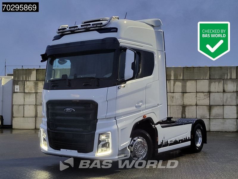 Ford F-Max 500 4X2 Retarder 2x Tanks Standklima Euro 6 - Tracteur routier: photos 1 Ford F-Max 500 4X2 Retarder 2x Tanks Standklima Euro 6 - Tracteur routier: photos 1