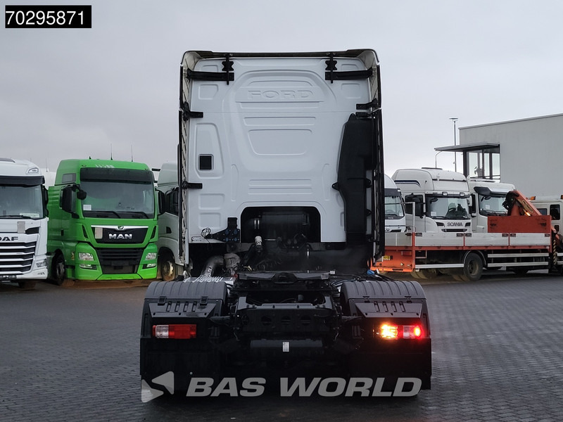 Ford F-Max 500 4X2 Retarder Standairco 2xTanks Navi ACC LED Euro 6 - Tracteur routier: photos 3 Ford F-Max 500 4X2 Retarder Standairco 2xTanks Navi ACC LED Euro 6 - Tracteur routier: photos 3