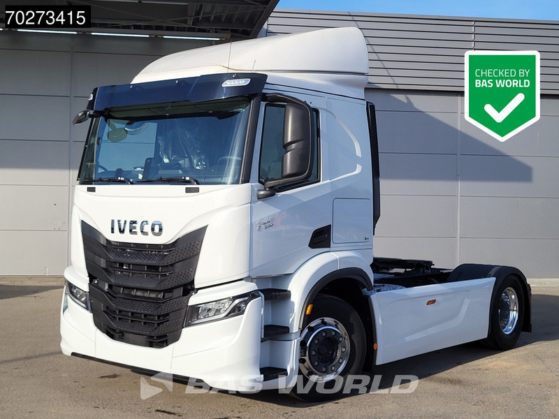 Iveco S-Way 340 4X2 NEW! ActiveTime ADR Alcoa's ACC LED - Tracteur routier: photos 1 Iveco S-Way 340 4X2 NEW! ActiveTime ADR Alcoa's ACC LED - Tracteur routier: photos 1