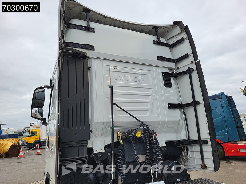 Iveco S-Way 460 4X2 LNG! NL-Truck Retarder 2xTanks Alcoa's Navi Euro 6 - Tracteur routier: photos 5 Iveco S-Way 460 4X2 LNG! NL-Truck Retarder 2xTanks Alcoa's Navi Euro 6 - Tracteur routier: photos 5