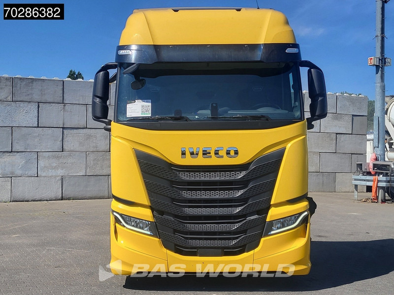 Iveco S-Way 460 4X2 Retarder Mega ACC Euro 6 - Tracteur routier: photos 3 Iveco S-Way 460 4X2 Retarder Mega ACC Euro 6 - Tracteur routier: photos 3