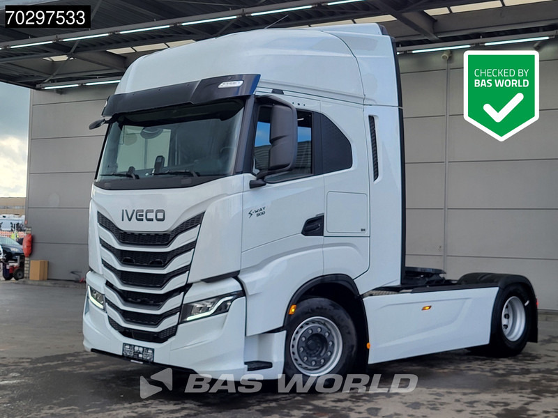 Iveco S-Way 500 4X2 New! Standairco 2xTanks LED Navi ACC Euro 6 - Tracteur routier: photos 1 Iveco S-Way 500 4X2 New! Standairco 2xTanks LED Navi ACC Euro 6 - Tracteur routier: photos 1