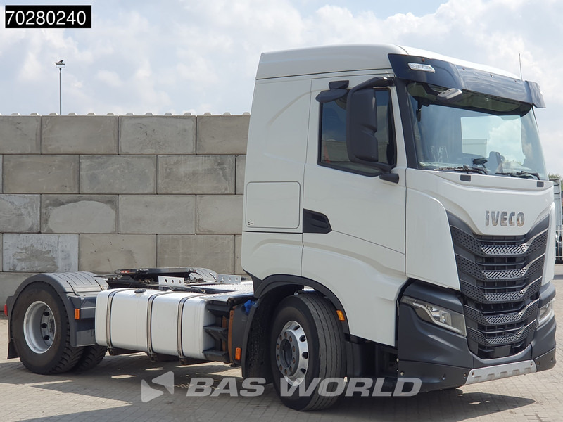 Iveco X-Way 480 4X2 Retarder Hydrauliek Alcoa's - Tracteur routier: photos 2 Iveco X-Way 480 4X2 Retarder Hydrauliek Alcoa's - Tracteur routier: photos 2