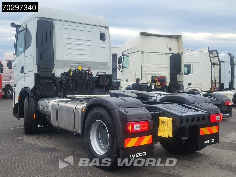 Iveco X-Way 500 4X2 NEW! Retarder Big-Axle Standklima MirrorCam Navi LED ACC Euro 6 - Tracteur routier: photos 2 Iveco X-Way 500 4X2 NEW! Retarder Big-Axle Standklima MirrorCam Navi LED ACC Euro 6 - Tracteur routier: photos 2