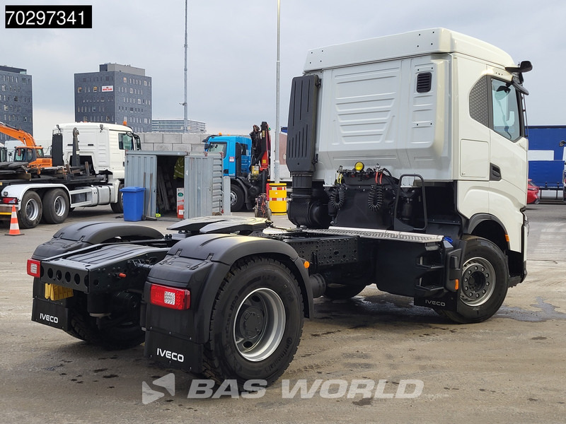 Iveco X-Way 500 4X2 NEW! Retarder Big-Axle Standklima MirrorCam Navi LED ACC Euro 6 - Tracteur routier: photos 5 Iveco X-Way 500 4X2 NEW! Retarder Big-Axle Standklima MirrorCam Navi LED ACC Euro 6 - Tracteur routier: photos 5