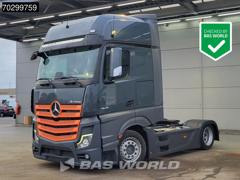 Mercedes-Benz Actros 1842 4X2 Mega GigaSpace Retarder 2xTanks ACC Euro 6 - Tracteur routier: photos 1 Mercedes-Benz Actros 1842 4X2 Mega GigaSpace Retarder 2xTanks ACC Euro 6 - Tracteur routier: photos 1