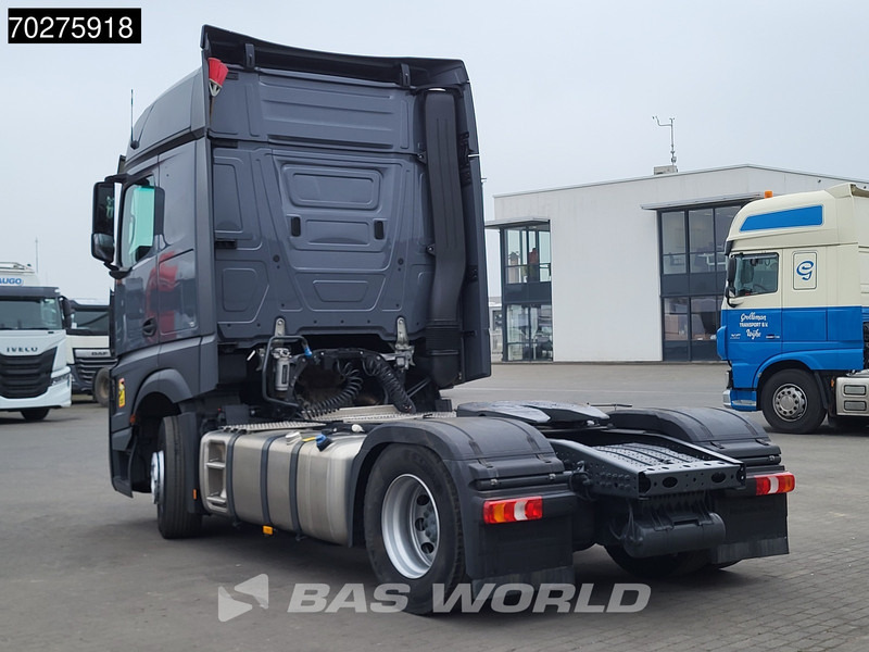 Mercedes-Benz Actros 1851 4X2 BigSpace 2x Tanks - Tracteur routier: photos 2 Mercedes-Benz Actros 1851 4X2 BigSpace 2x Tanks - Tracteur routier: photos 2