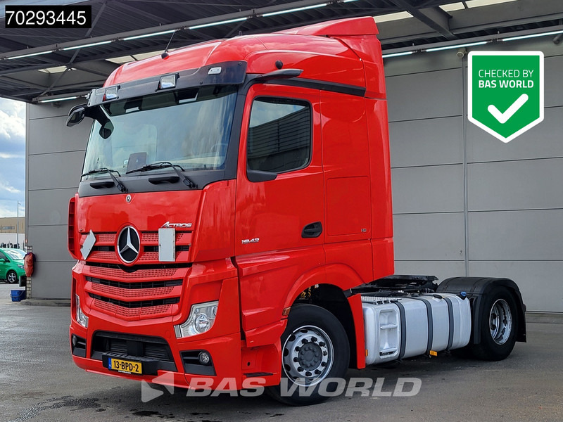 Mercedes-Benz Actros 1942 4X2 NL-Truck StreamSpace MP5 2x Tanks PPC Euro 6 - Tracteur routier: photos 1 Mercedes-Benz Actros 1942 4X2 NL-Truck StreamSpace MP5 2x Tanks PPC Euro 6 - Tracteur routier: photos 1