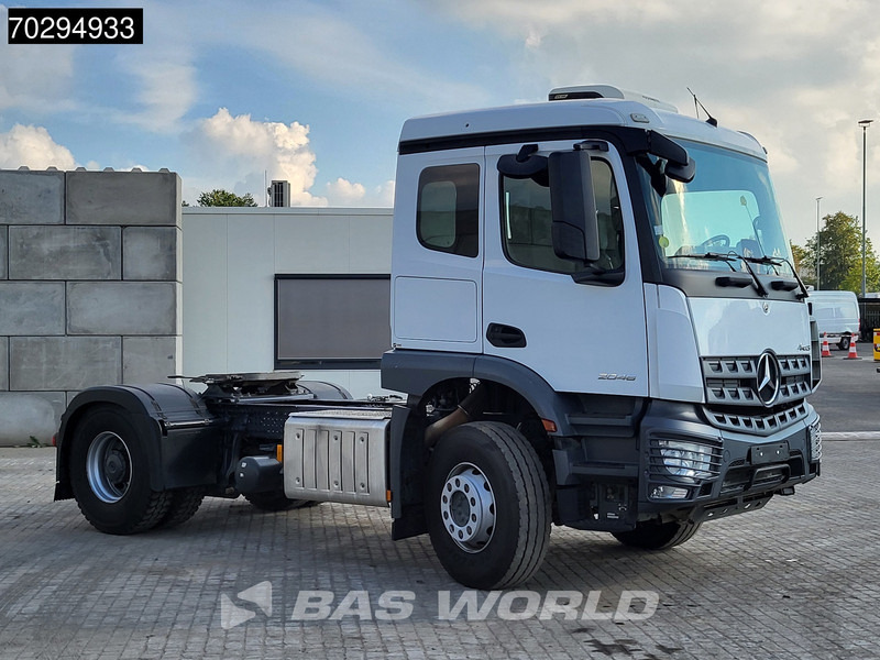 Mercedes-Benz Arocs 2046 4X2 ClassicSpace Big-Axle Retarder Standklima Euro 6 - Tracteur routier: photos 3 Mercedes-Benz Arocs 2046 4X2 ClassicSpace Big-Axle Retarder Standklima Euro 6 - Tracteur routier: photos 3