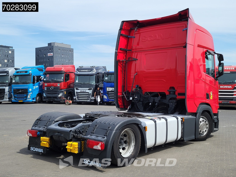Scania R450 R 4X2 Mega Retarder 2x Tanks - Tracteur routier: photos 5 Scania R450 R 4X2 Mega Retarder 2x Tanks - Tracteur routier: photos 5