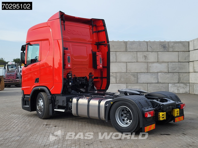 Scania R460 4X2 NEW! Retarder 2xTanks ACC LED Euro 6 - Tracteur routier: photos 2 Scania R460 4X2 NEW! Retarder 2xTanks ACC LED Euro 6 - Tracteur routier: photos 2