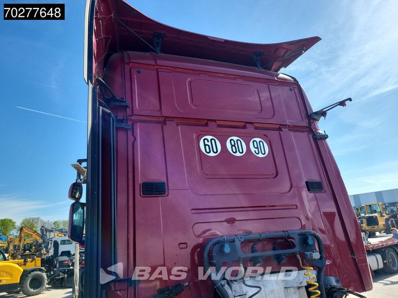 Scania R520 4X2 DAMAGED! Retarder Full-Air Standklima ACC Hydrauliek Euro 6 - Tracteur routier: photos 5 Scania R520 4X2 DAMAGED! Retarder Full-Air Standklima ACC Hydrauliek Euro 6 - Tracteur routier: photos 5
