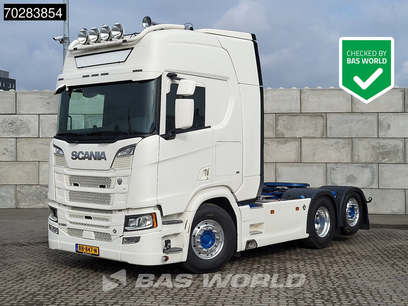 Scania R580 6X2 New-APK! Retarder Liftachse ACC LED Navi Euro 6 - Tracteur routier: photos 1 Scania R580 6X2 New-APK! Retarder Liftachse ACC LED Navi Euro 6 - Tracteur routier: photos 1