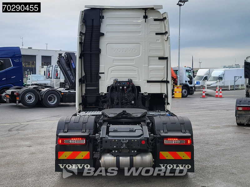 Volvo FH 460 4X2 XL Retarder I-ParkCool 2xTanks - Tracteur routier: photos 3 Volvo FH 460 4X2 XL Retarder I-ParkCool 2xTanks - Tracteur routier: photos 3
