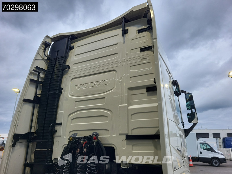 Volvo FH 500 4X2 XL Retarder I-ParkCool 2xTanks Navi LED Euro 6 - Tracteur routier: photos 5 Volvo FH 500 4X2 XL Retarder I-ParkCool 2xTanks Navi LED Euro 6 - Tracteur routier: photos 5