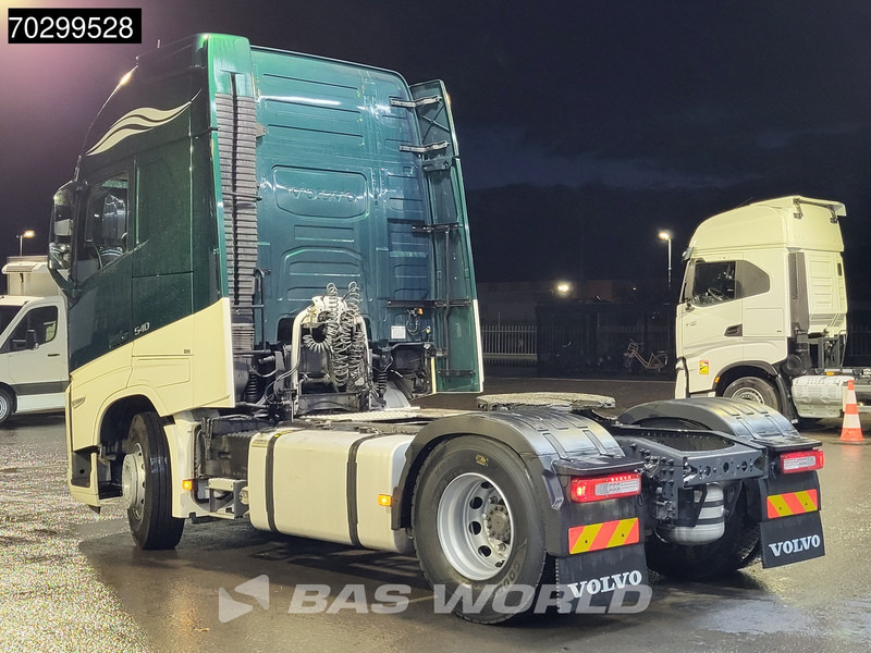Volvo FH 500 4X2 XL TC ADR 2xTanks I-ParkCool Navi LED ACC Euro 6 - Tracteur routier: photos 2 Volvo FH 500 4X2 XL TC ADR 2xTanks I-ParkCool Navi LED ACC Euro 6 - Tracteur routier: photos 2