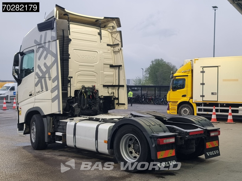Volvo FH 540 4X2 VEB+ 2xTanks ACC I-Park Cool Euro 6 - Tracteur routier: photos 2 Volvo FH 540 4X2 VEB+ 2xTanks ACC I-Park Cool Euro 6 - Tracteur routier: photos 2