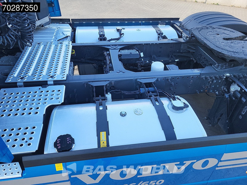 Volvo FH16 650 4X2 XL Retarder Full-Air VDS I-ParkCool Leather Alcoa's - Tracteur routier: photos 3 Volvo FH16 650 4X2 XL Retarder Full-Air VDS I-ParkCool Leather Alcoa's - Tracteur routier: photos 3