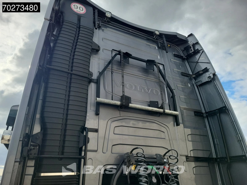 Volvo FH16 750 4X2 NL-Truck APK 08-2026! XL 2x Tanks Standklima ACC Alcoa's LED - Tracteur routier: photos 5 Volvo FH16 750 4X2 NL-Truck APK 08-2026! XL 2x Tanks Standklima ACC Alcoa's LED - Tracteur routier: photos 5