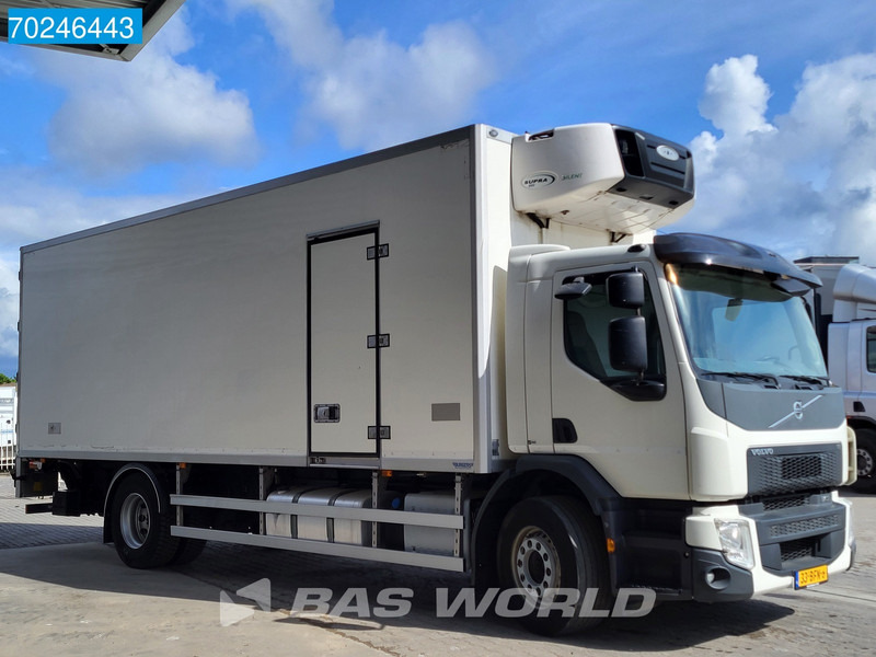 Volvo FE 250 4X2 19tons NL Truck Carrier Supra 850 Ladebordwand Euro 6 - Camion frigorifique: photos 3 Volvo FE 250 4X2 19tons NL Truck Carrier Supra 850 Ladebordwand Euro 6 - Camion frigorifique: photos 3