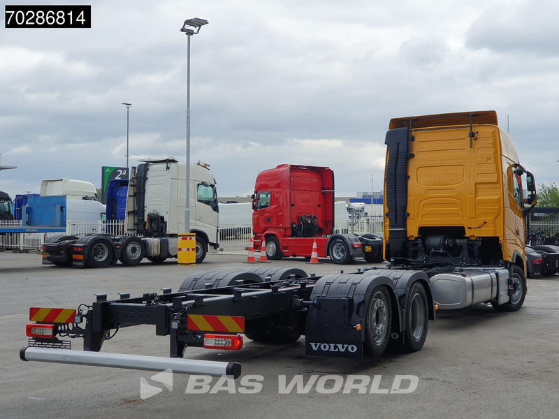 Volvo FH 460 6X2 NEW chassis! Full air Suspension Lift-Axle Navi ACC LED Euro 6 - Châssis cabine: photos 5 Volvo FH 460 6X2 NEW chassis! Full air Suspension Lift-Axle Navi ACC LED Euro 6 - Châssis cabine: photos 5