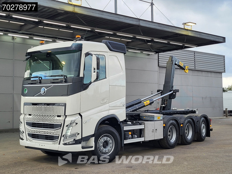 Volvo FH 540 8X4 NEW! HYVA 30-62 Heavy-Duty Lift-Steering Axle Retarder Euro 6 - Camion ampliroll: photos 3 Volvo FH 540 8X4 NEW! HYVA 30-62 Heavy-Duty Lift-Steering Axle Retarder Euro 6 - Camion ampliroll: photos 3