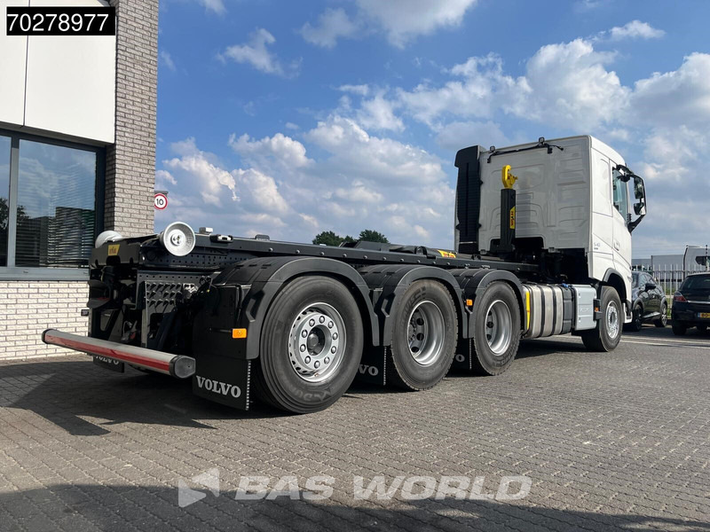 Volvo FH 540 8X4 NEW! HYVA 30-62 Heavy-Duty Lift-Steering Axle Retarder Euro 6 - Camion ampliroll: photos 2 Volvo FH 540 8X4 NEW! HYVA 30-62 Heavy-Duty Lift-Steering Axle Retarder Euro 6 - Camion ampliroll: photos 2