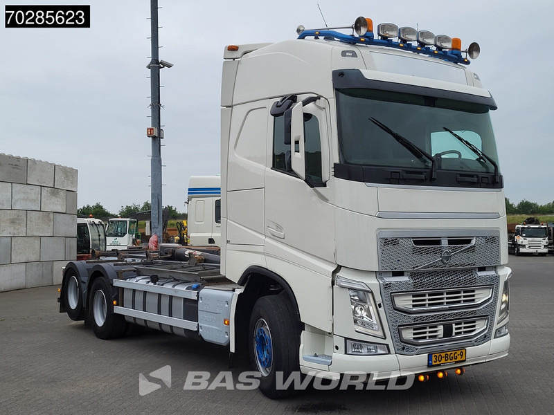 Volvo FH 540 FH 6X2 NL-Truck 26Tons Hyva lift VEB+ Liftachse Xenon Euro 6 - Camion ampliroll: photos 3 Volvo FH 540 FH 6X2 NL-Truck 26Tons Hyva lift VEB+ Liftachse Xenon Euro 6 - Camion ampliroll: photos 3