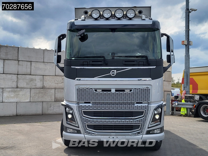 Crédit-bail de Volvo FH16 650 FH16 6X4 12m3 tipper Big-Axle Automatic Xenon Euro 6 Volvo FH16 650 FH16 6X4 12m3 tipper Big-Axle Automatic Xenon Euro 6: photos 8