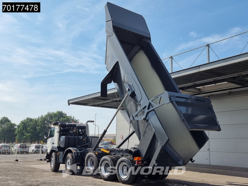 Volvo FMX 460 10X4 50T payload | 30m3 Tipper | Mining dumper - Camion benne: photos 5 Volvo FMX 460 10X4 50T payload | 30m3 Tipper | Mining dumper - Camion benne: photos 5
