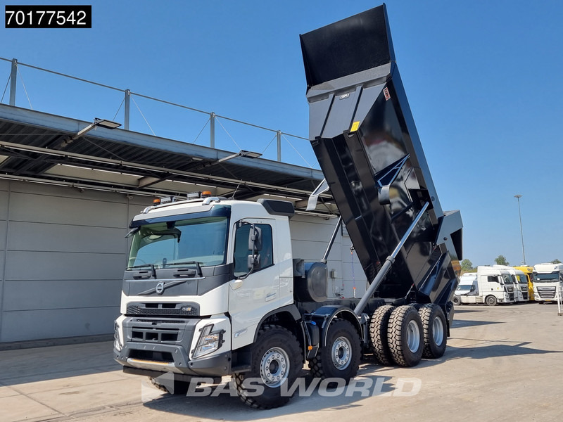 Volvo FMX 500 8X4 NEW Mining dumper 25m3 45T payload VEB+ Euro 5 - Camion benne: photos 3 Volvo FMX 500 8X4 NEW Mining dumper 25m3 45T payload VEB+ Euro 5 - Camion benne: photos 3