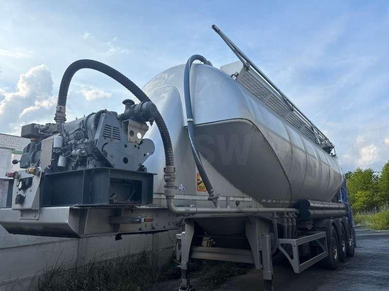 Ardor 3 ESSIEUX - Semi-remorque citerne: photos 3 Ardor 3 ESSIEUX - Semi-remorque citerne: photos 3