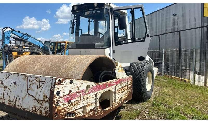 Bomag Compacteur Mixte / Bille et pneus BW219 DH-4 - Compacteur mixte: photos 2 Bomag Compacteur Mixte / Bille et pneus BW219 DH-4 - Compacteur mixte: photos 2