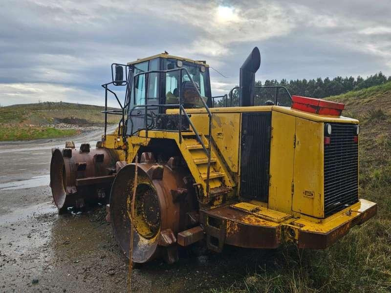 Compacteur à pieds de mouton/ Monocylindre Caterpillar 826GII: photos 8