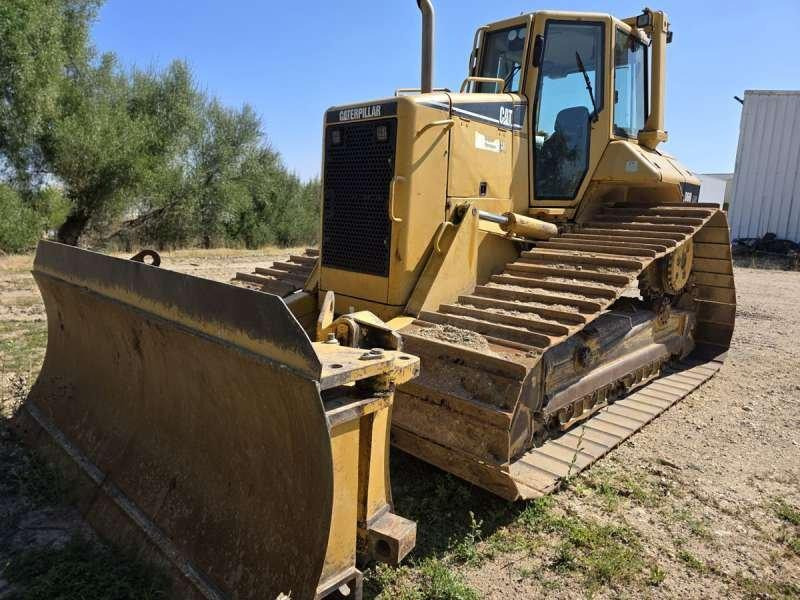 Caterpillar D6N FTC LGP - Bulldozer: photos 1 Caterpillar D6N FTC LGP - Bulldozer: photos 1