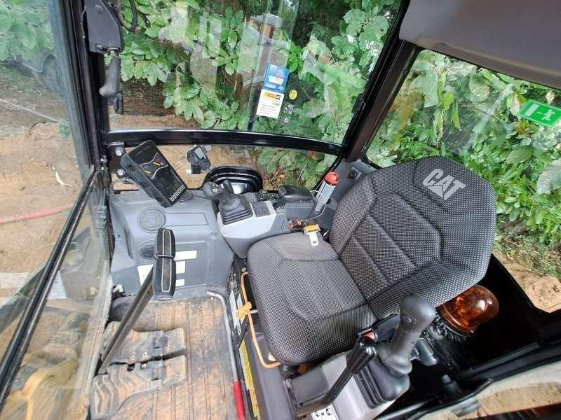 Caterpillar Mini Pelle 302 - Mini pelle: photos 4 Caterpillar Mini Pelle 302 - Mini pelle: photos 4