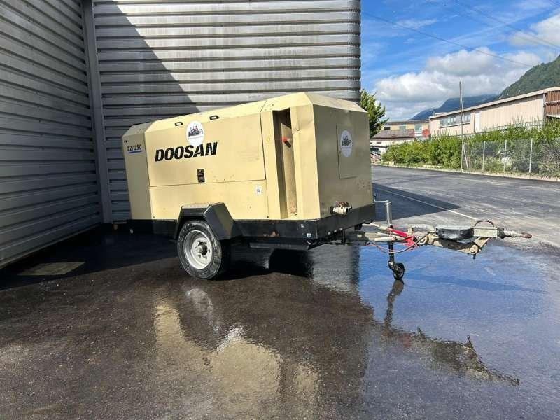 Doosan 12/150 - Compresseur d'air: photos 2 Doosan 12/150 - Compresseur d'air: photos 2