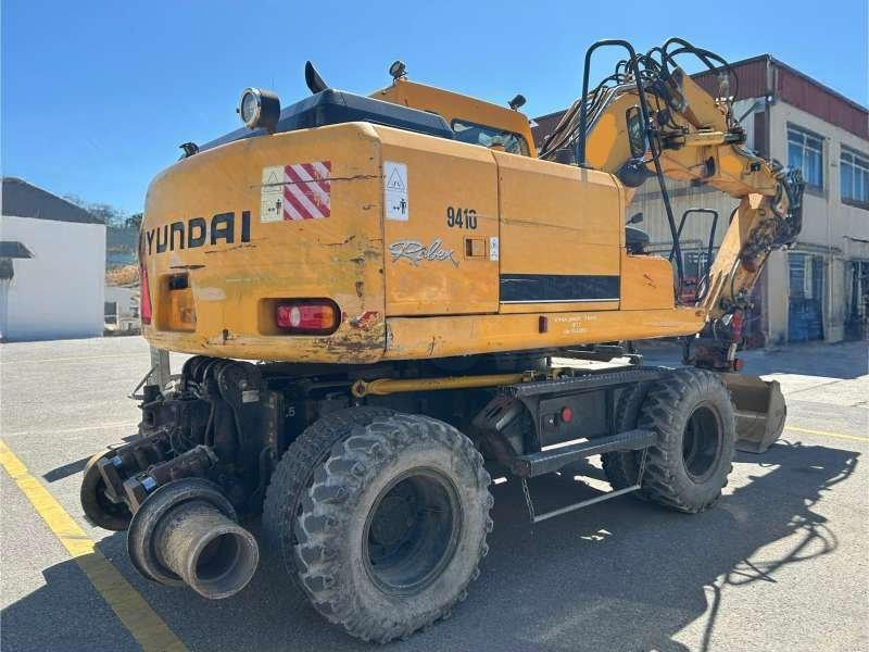 Hyundai ROBEX 140W-7 - Pelle sur pneus: photos 2 Hyundai ROBEX 140W-7 - Pelle sur pneus: photos 2