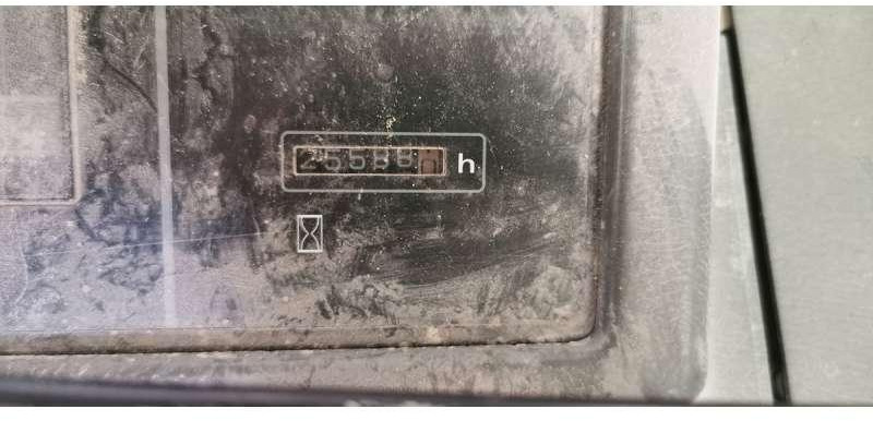 Komatsu Chargeur sur Pneus WA470-3 - Chargeuse sur pneus: photos 4 Komatsu Chargeur sur Pneus WA470-3 - Chargeuse sur pneus: photos 4
