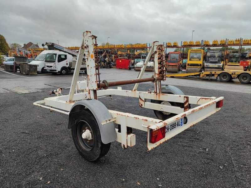 LANCIER PORTE TOURET - Remorque voiture: photos 5 LANCIER PORTE TOURET - Remorque voiture: photos 5