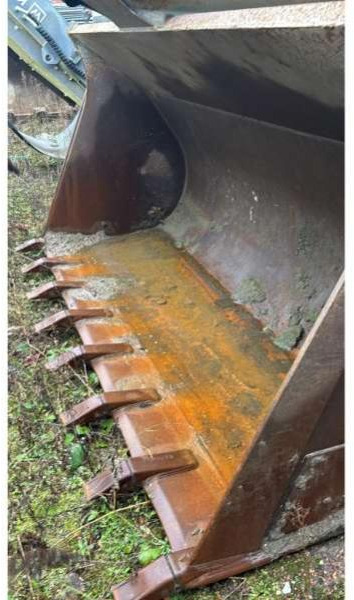 Liebherr L544 2PLUS2 - Chargeuse sur pneus: photos 4 Liebherr L544 2PLUS2 - Chargeuse sur pneus: photos 4