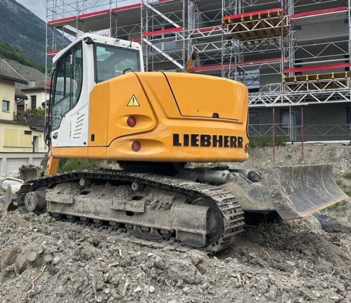 Liebherr Liebherr R914 Compact - Pelle sur chenille: photos 3 Liebherr Liebherr R914 Compact - Pelle sur chenille: photos 3