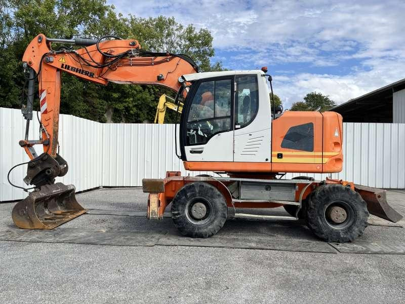 Liebherr Pelle sur Pneus A918 COMPACT - Pelle sur pneus: photos 3 Liebherr Pelle sur Pneus A918 COMPACT - Pelle sur pneus: photos 3