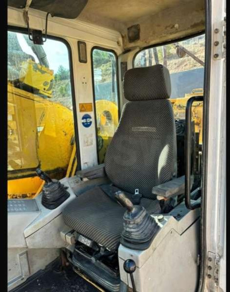 Pelle sur chenille Liebherr R974B Litronic: photos 12