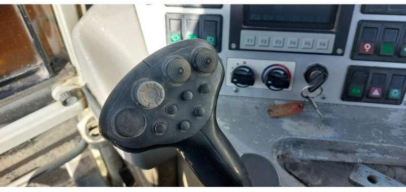 MENZI MUCK A91F MOBIL - Pelle araignée: photos 5 MENZI MUCK A91F MOBIL - Pelle araignée: photos 5