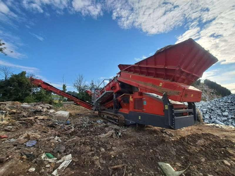 Terex FINLAY 873 - Crible: photos 4 Terex FINLAY 873 - Crible: photos 4