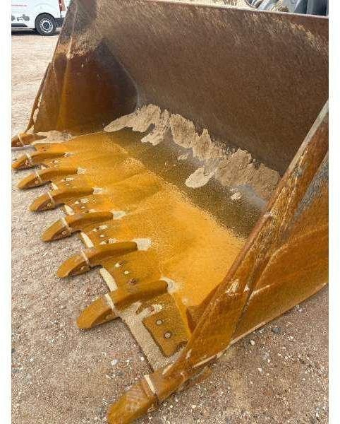 Volvo L110E - Chargeuse sur pneus: photos 5 Volvo L110E - Chargeuse sur pneus: photos 5